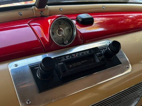 1949 Oldsmobile Futuramic 76