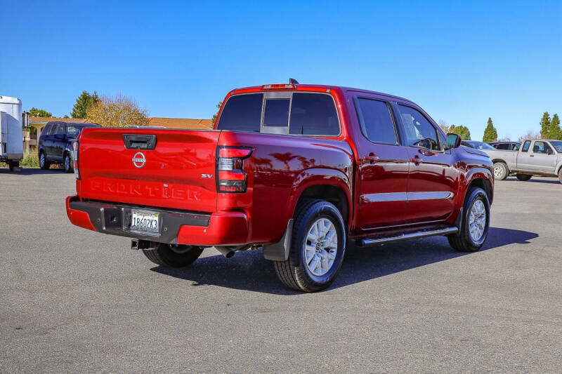 2022 Nissan Frontier SV