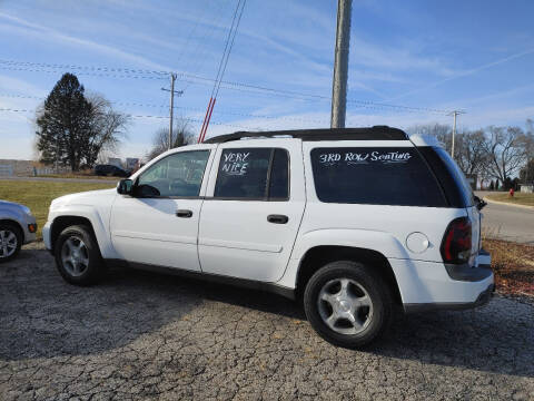 2006 Chevrolet TrailBlazer EXT for sale at Cox Cars & Trux in Edgerton WI