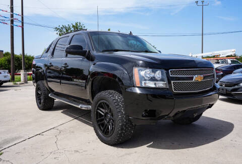 2013 Chevrolet Avalanche LT Black Diamond