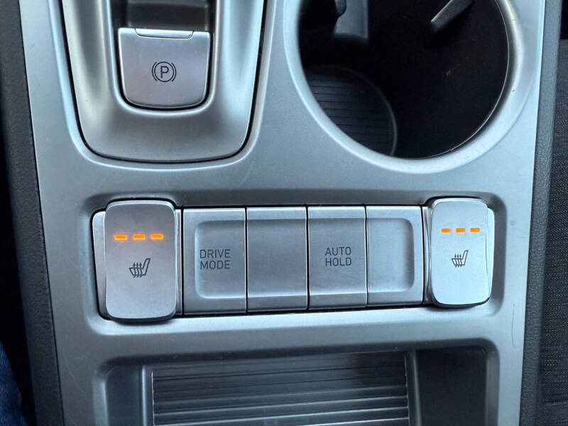 2023 Hyundai Kona Electric SEL