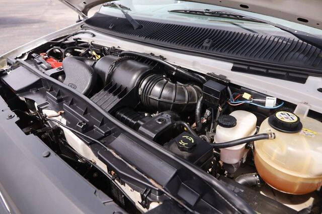 2008 Ford E-Series E-350 SD XLT