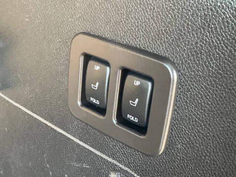 2011 Lincoln Navigator L