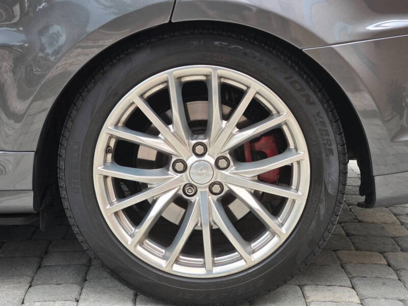 2018 Land Rover Range Rover Sport SVR