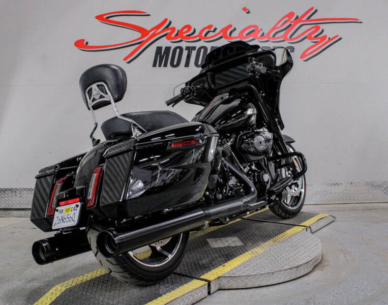 2024 Harley-Davidson Street Glide