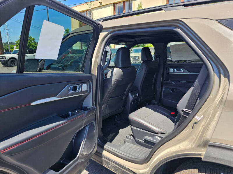 2026 Ford Explorer ST