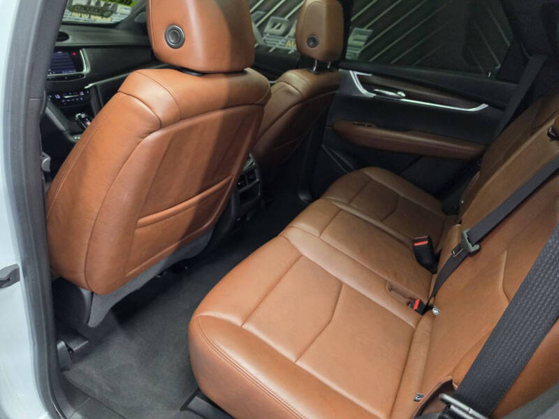 2020 Cadillac XT5 Premium Luxury