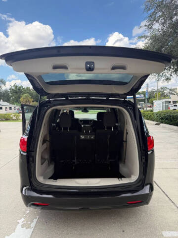 2017 Chrysler Pacifica Touring