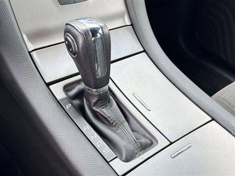 2016 Ford Taurus SEL