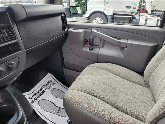 2020 GMC Savana 2500