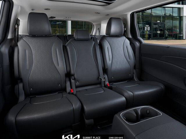 2026 Kia Carnival SX