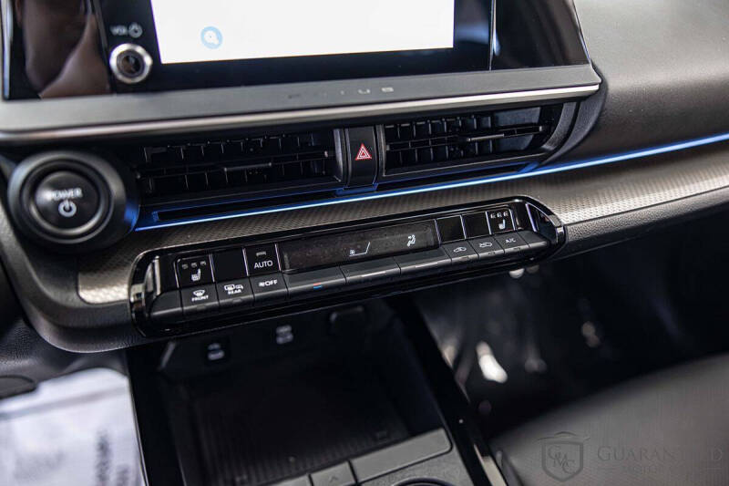 2023 Toyota Prius XLE
