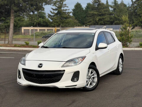 2013 Mazda MAZDA3 i Grand Touring