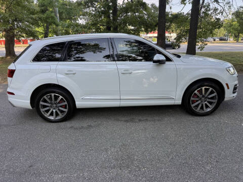 2017 Audi Q7 3.0T quattro Premium Plus