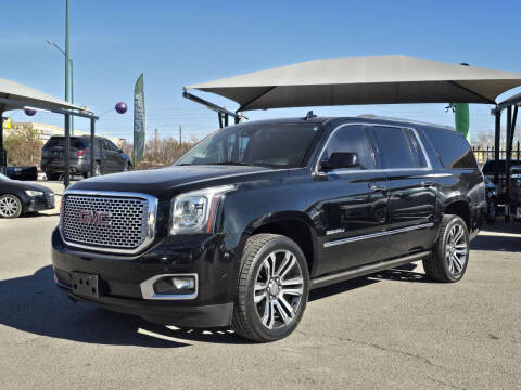 2017 GMC Yukon XL Denali