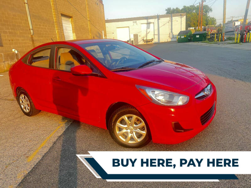 2013 Hyundai Accent for sale at Eastclusive Motors LLC in Hasbrouck Heights NJ