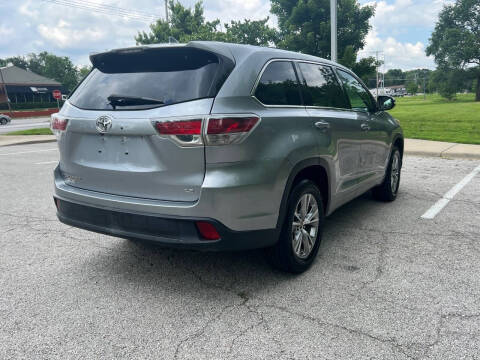 2016 Toyota Highlander LE Plus