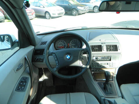 2004 BMW X3 3.0i