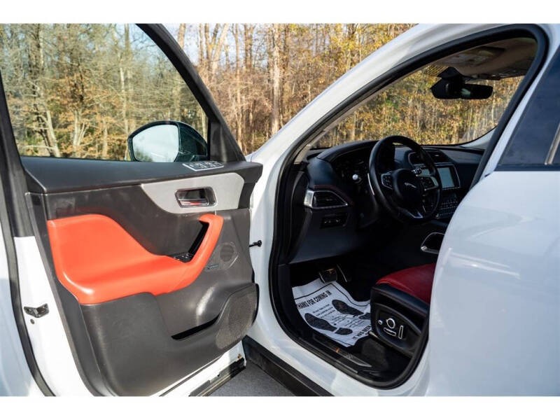 2020 Jaguar F-PACE Checkered Flag Limited Edition