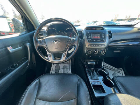 2015 Kia Sorento LX