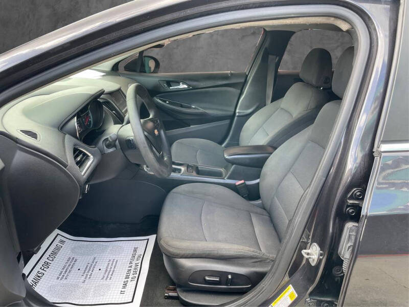 2017 Chevrolet Cruze LT Auto