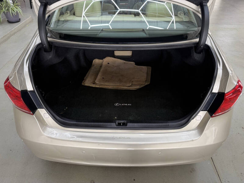 2011 Lexus ES 350