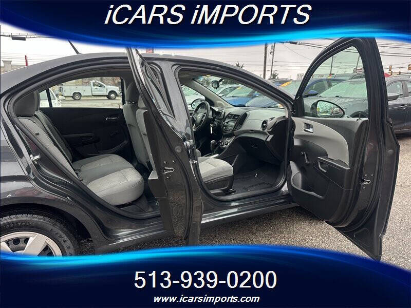 2014 Chevrolet Sonic LS Auto