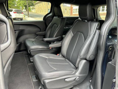 2024 Chrysler Pacifica Plug-In Hybrid