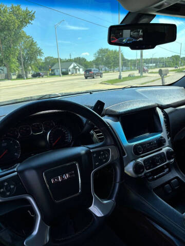 2017 GMC Yukon SLE