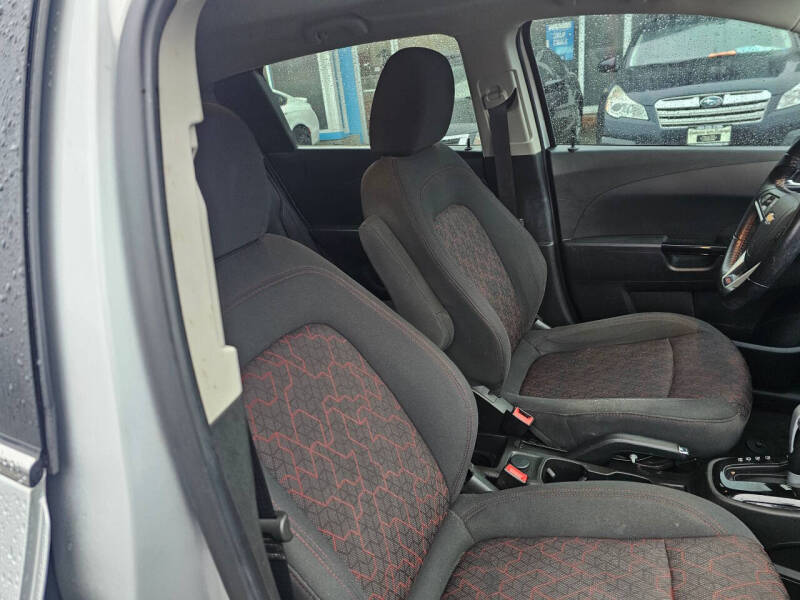 2017 Chevrolet Sonic LT Auto