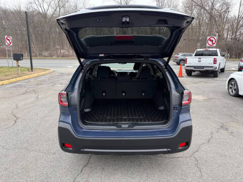 2024 Subaru Outback Premium