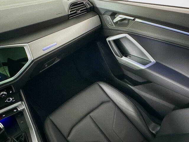 2023 Audi Q3 quattro S line Prem Plus 45 TFSI