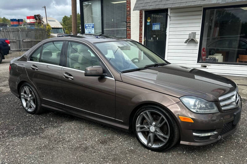 2013 Mercedes-Benz C-Class C300 Sport photo 13