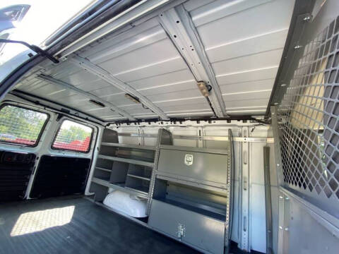 2017 Chevrolet Express 2500