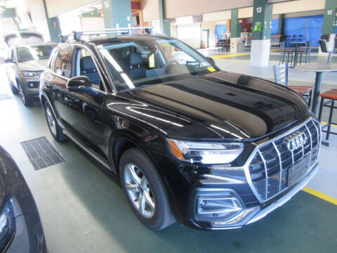 2022 Audi Q5 quattro Premium 40 TFSI