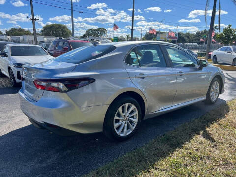 2022 Toyota Camry LE