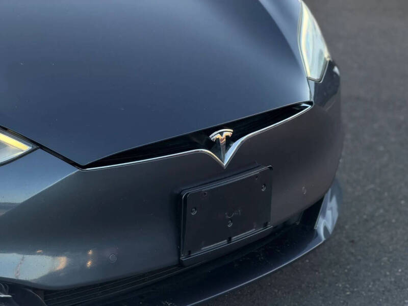 2020 Tesla Model S