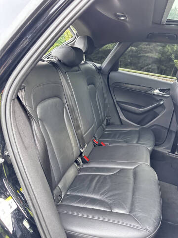 2016 Audi Q3 2.0T quattro Premium Plus