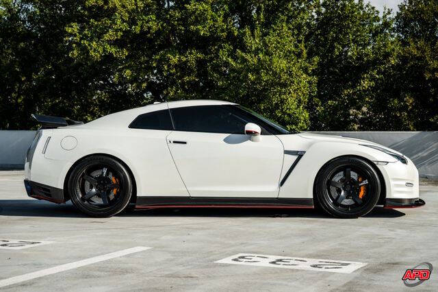 2014 Nissan GT-R Premium