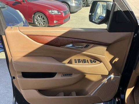 2016 Cadillac Escalade ESV Platinum