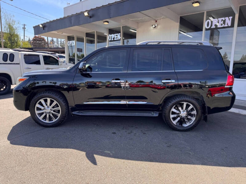 2011 Lexus LX 570