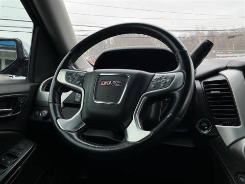 2017 GMC Yukon SLT