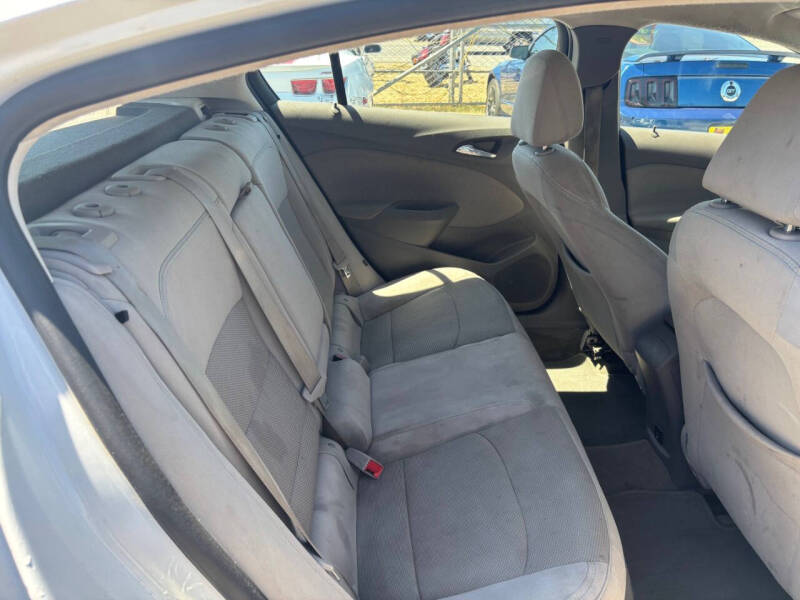 2017 Chevrolet Cruze LT Auto