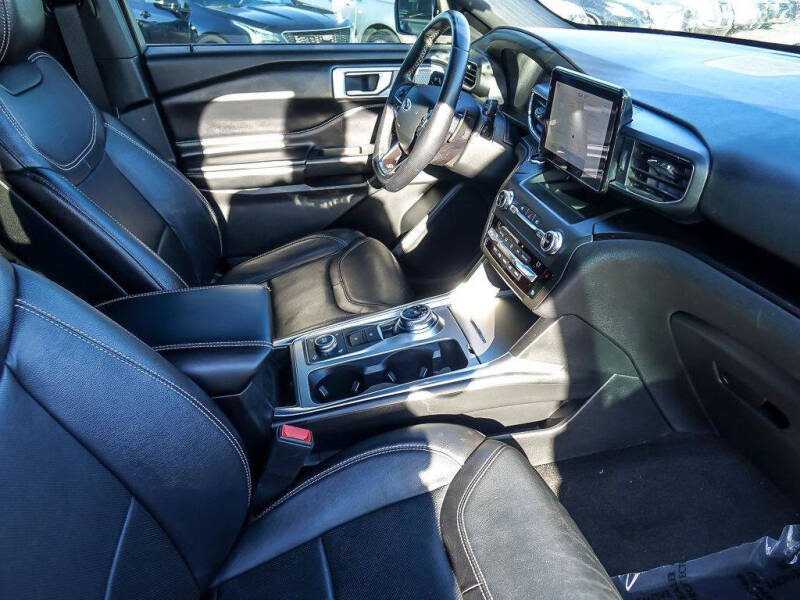 2020 Ford Explorer ST