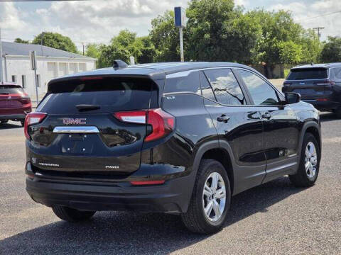 2024 GMC Terrain SLE