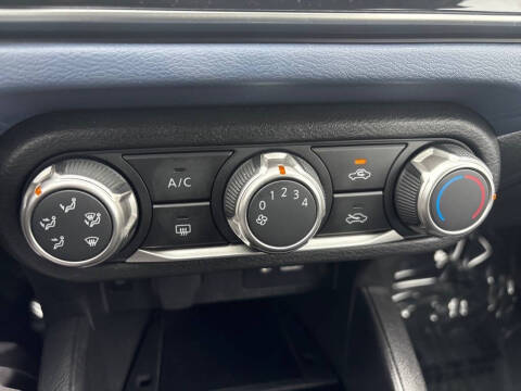 2023 Nissan Versa SV