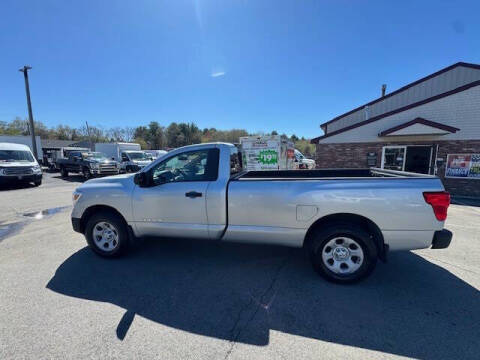 2017 Nissan Titan SV