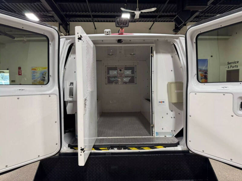 2012 Ford E-Series E-350 SD