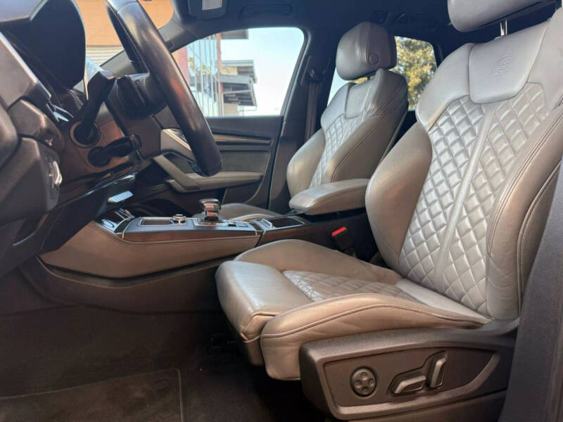 2018 Audi SQ5 3.0T quattro Premium Plus