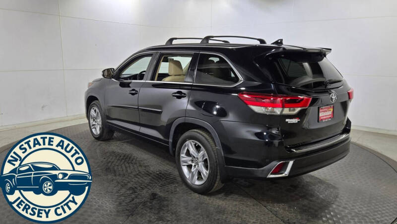 2017 Toyota Highlander Limited